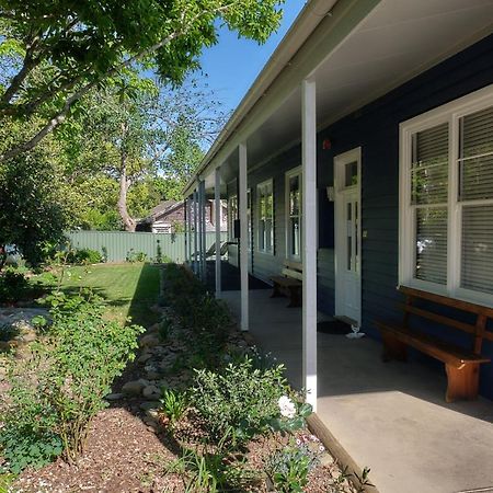 Hotel Edlin House Bright Exterior foto